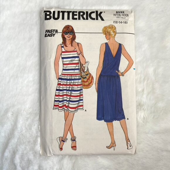 2 Butterick Sewing Patterns - Picture 4 of 5